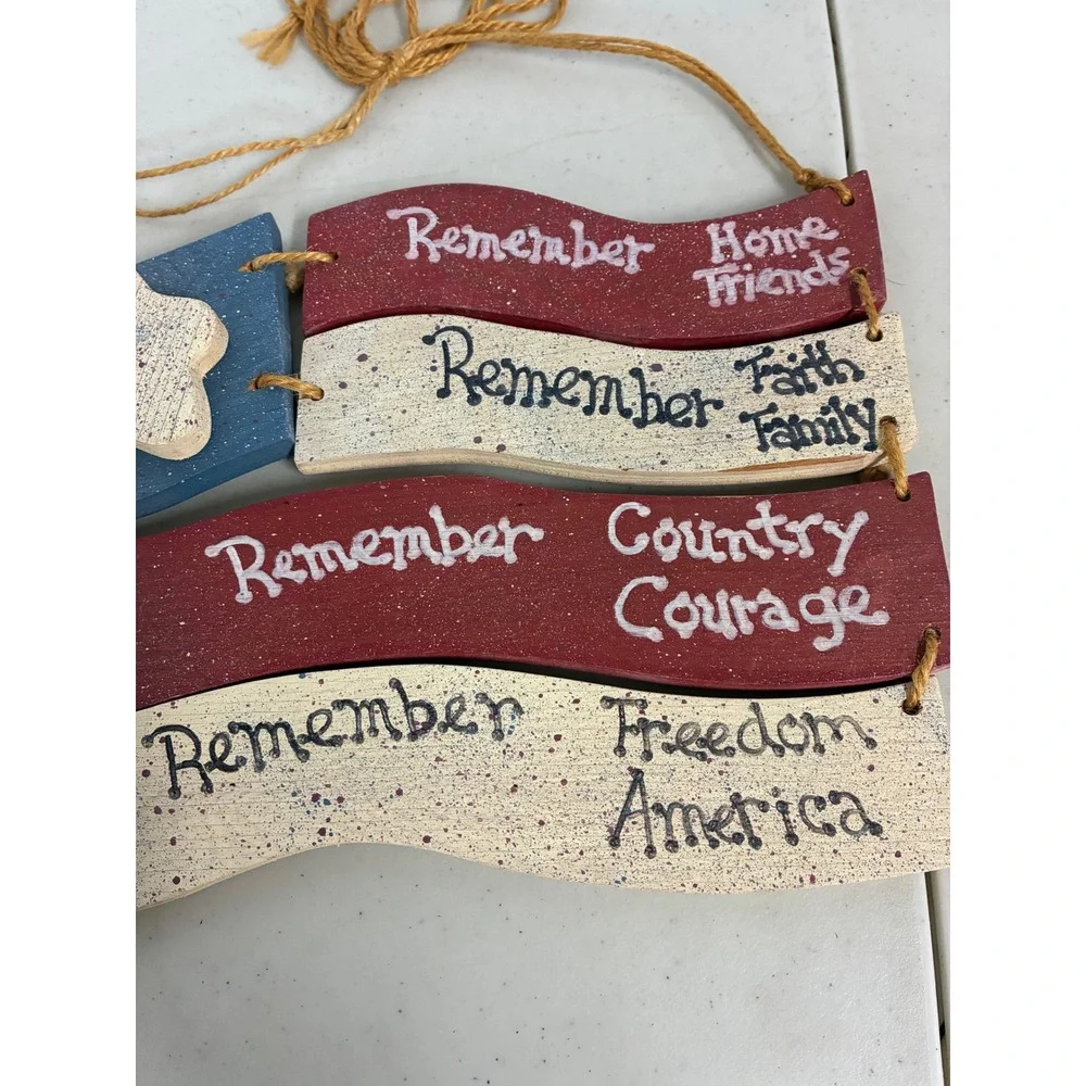 Rustic Wooden‎ American Flag Wall Hanging Remember Freedom Patriotic Decor Star